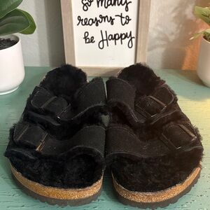 Black Birkenstock Sandals with Buckles SZ 11 Mens box 73